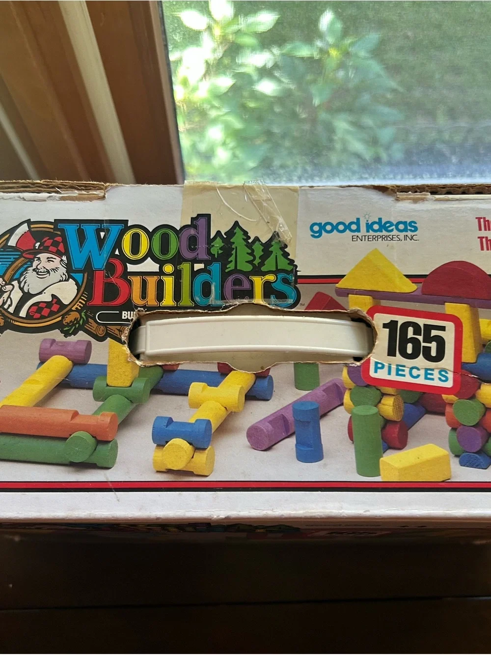 Paul Bunyan wood builders